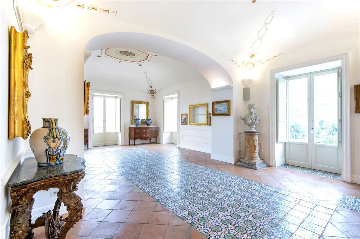 Residenza Massa, dettagli di restauro